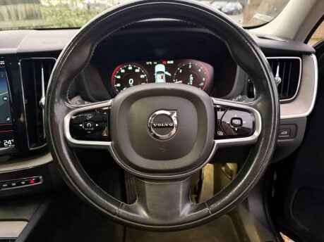 Volvo XC60 2.0 D5 PowerPulse Inscription Auto AWD Euro 6 (s/s) 5dr 18