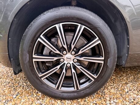 Volvo XC60 2.0 D5 PowerPulse Inscription Auto AWD Euro 6 (s/s) 5dr 14