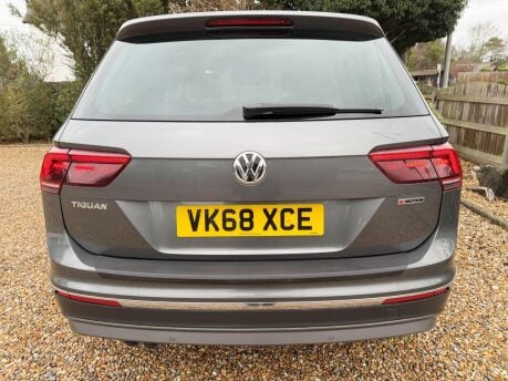 Volkswagen Tiguan 2.0 TDI SEL DSG 4Motion Euro 6 (s/s) 5dr 11