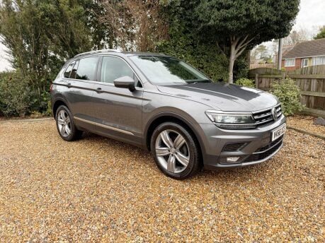 Volkswagen Tiguan 2.0 TDI SEL DSG 4Motion Euro 6 (s/s) 5dr 4