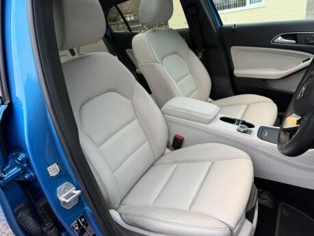 Mercedes-Benz GLA 2.1 GLA200d Sport (Premium Plus) 7G-DCT Euro 6 (s/s) 5dr 27