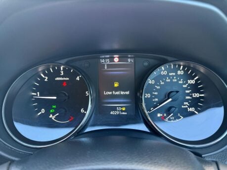 Nissan Qashqai 1.5 dCi N-Connecta 2WD Euro 6 (s/s) 5dr 14