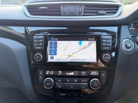 Nissan Qashqai 1.5 dCi N-Connecta 2WD Euro 6 (s/s) 5dr 17