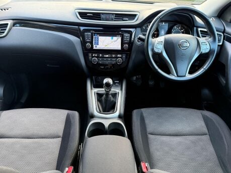 Nissan Qashqai 1.5 dCi N-Connecta 2WD Euro 6 (s/s) 5dr 20