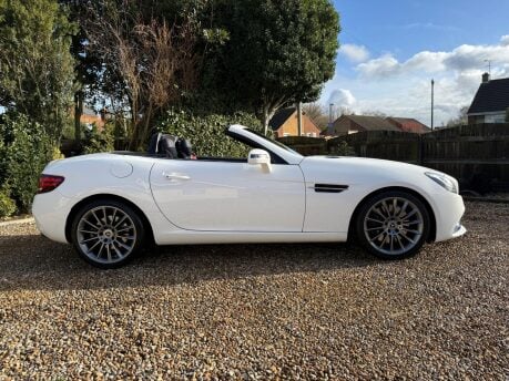 Mercedes-Benz SLC 2.1 SLC250d AMG Line Convertible 2dr Diesel G-Tronic Euro 6 (s/s) (204 ps) 4