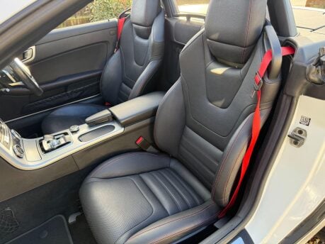 Mercedes-Benz SLC 2.1 SLC250d AMG Line Convertible 2dr Diesel G-Tronic Euro 6 (s/s) (204 ps) 24