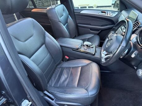 Mercedes-Benz GLE 3.0 GLE350d V6 AMG Line (Premium) G-Tronic 4MATIC Euro 6 (s/s) 5dr 25