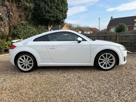 Audi TT 2.0 TDI ultra Sport Euro 6 (s/s) 3dr 4