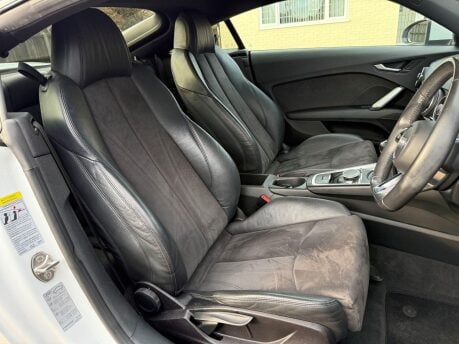 Audi TT 2.0 TDI ultra Sport Euro 6 (s/s) 3dr 21