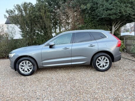 Volvo XC60 2.0 D4 Momentum Auto AWD Euro 6 (s/s) 5dr 3
