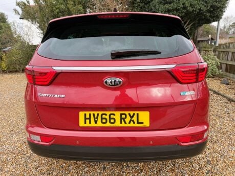Kia Sportage 1.7 CRDi 4 Euro 6 (s/s) 5dr 11