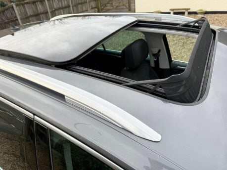 Volkswagen Tiguan 2.0 TDI BlueMotion Tech SEL DSG 4Motion Euro 6 (s/s) 5dr 2