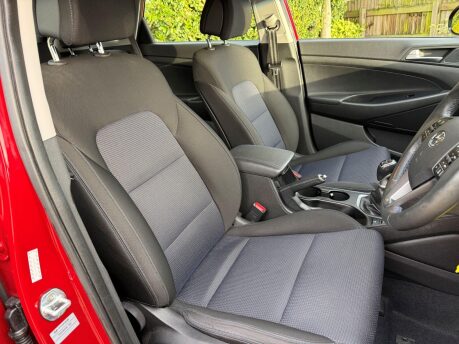 Hyundai TUCSON 1.7 CRDi Blue Drive SE Nav Euro 6 (s/s) 5dr 24