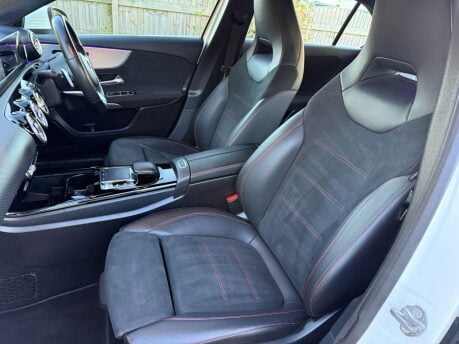 Mercedes-Benz A Class 1.3 A200 AMG Line (Premium Plus) 7G-DCT Euro 6 (s/s) 5dr 33