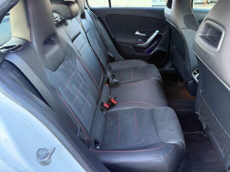 Mercedes-Benz A Class 1.3 A200 AMG Line (Premium Plus) 7G-DCT Euro 6 (s/s) 5dr 31