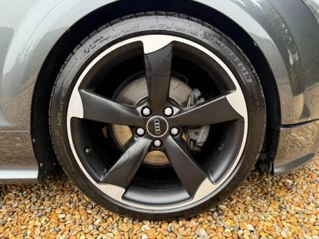 Audi TT 2.0 TDI Black Edition S Tronic quattro Euro 5 3dr 13