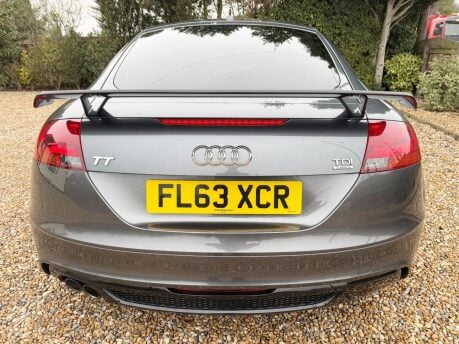 Audi TT 2.0 TDI Black Edition S Tronic quattro Euro 5 3dr 9
