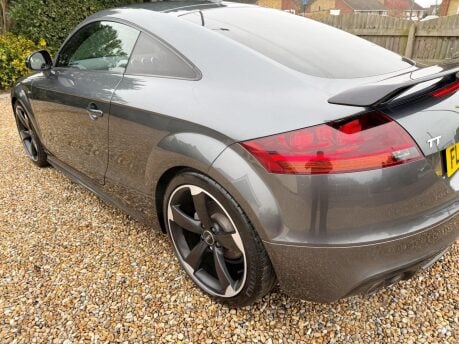 Audi TT 2.0 TDI Black Edition S Tronic quattro Euro 5 3dr 10