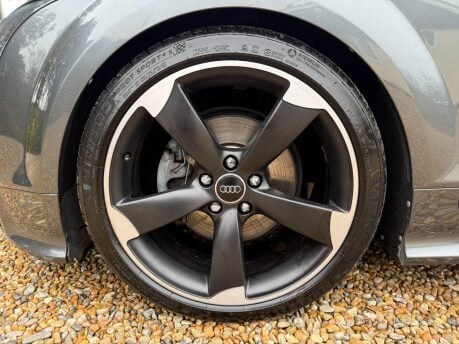 Audi TT 2.0 TDI Black Edition S Tronic quattro Euro 5 3dr 12