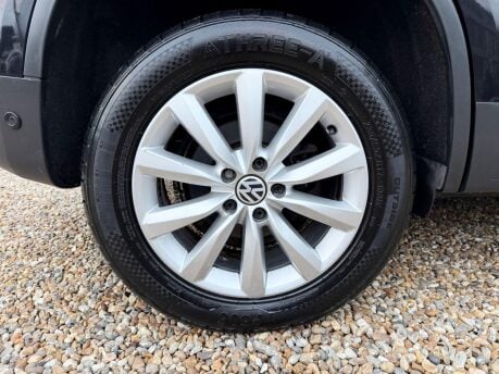 Volkswagen Tiguan 2.0 TDI BlueMotion Tech Match DSG 4WD Euro 6 (s/s) 5dr 14