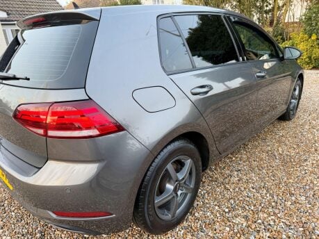 Volkswagen Golf 1.4 TSI S Euro 6 (s/s) 5dr 8