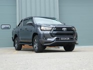 Toyota Hilux ICON 4WD D-4D DOUBE CAB COMMERCIAL STYLED BY SEEKER  8