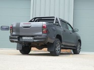 Toyota Hilux ICON 4WD D-4D DOUBE CAB COMMERCIAL STYLED BY SEEKER  9
