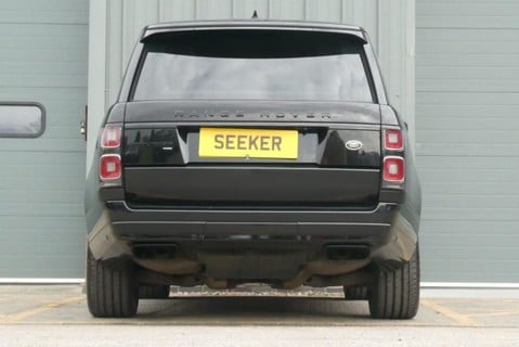 Land Rover Range Rover VOGUE SE MHEV  PETROL FULL BLACK PACK FULL SLIDING PAN ROOF RARE PETROL  5