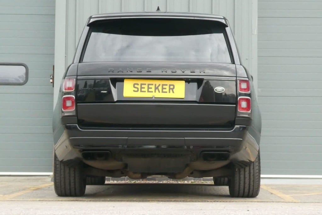 Land Rover Range Rover VOGUE SE MHEV  PETROL FULL BLACK PACK FULL SLIDING PAN ROOF RARE PETROL  21