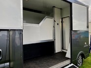 Peugeot Boxer 3.5  ton  Horse Box High spec with sat nav air con ton with 1000 pay load 9