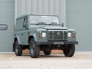 Land Rover Defender 90 Hard Top TDC HERITAGE EDITION FROM SEEKER UK looks stunning  3