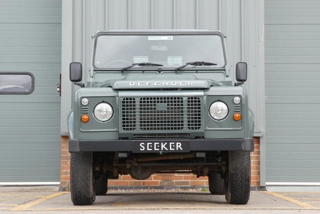 Land Rover Defender 90 Hard Top TDC HERITAGE EDITION FROM SEEKER UK looks stunning  2