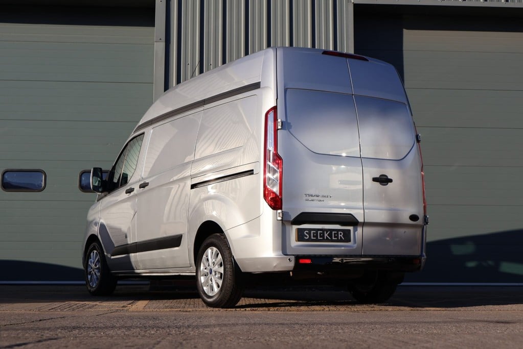 Ford Transit Custom 320 TREND  L1 H2 HIGH ROOF SWB AUTO WITH BLACK PACK AND UPGRADE ALLOYS  6