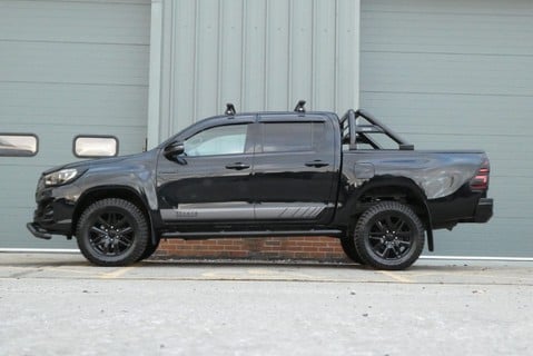 Toyota Hilux Invincible  X AUTO WITH rear load cover fitted in black styled by seeker  6