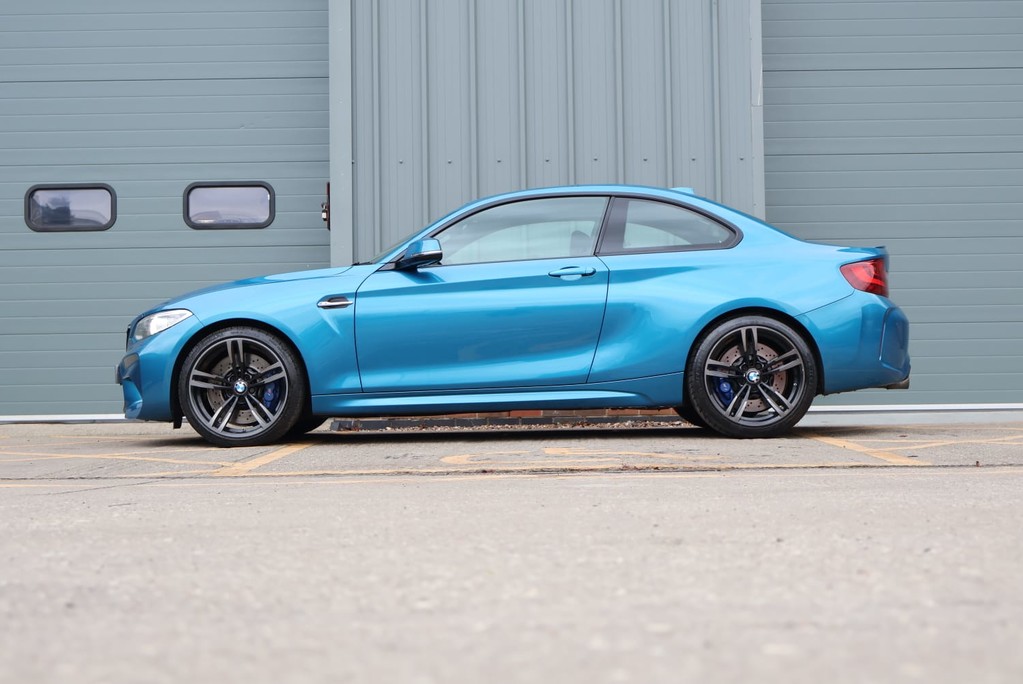 BMW 2 Series M2 manual with a nice factory spec and only 1 former keeper 15