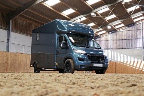 Citroen Relay BRAND NEW BUILD 3.5 TON STALLION FOR LARGE HORSES 1000 PAYLOAD  2