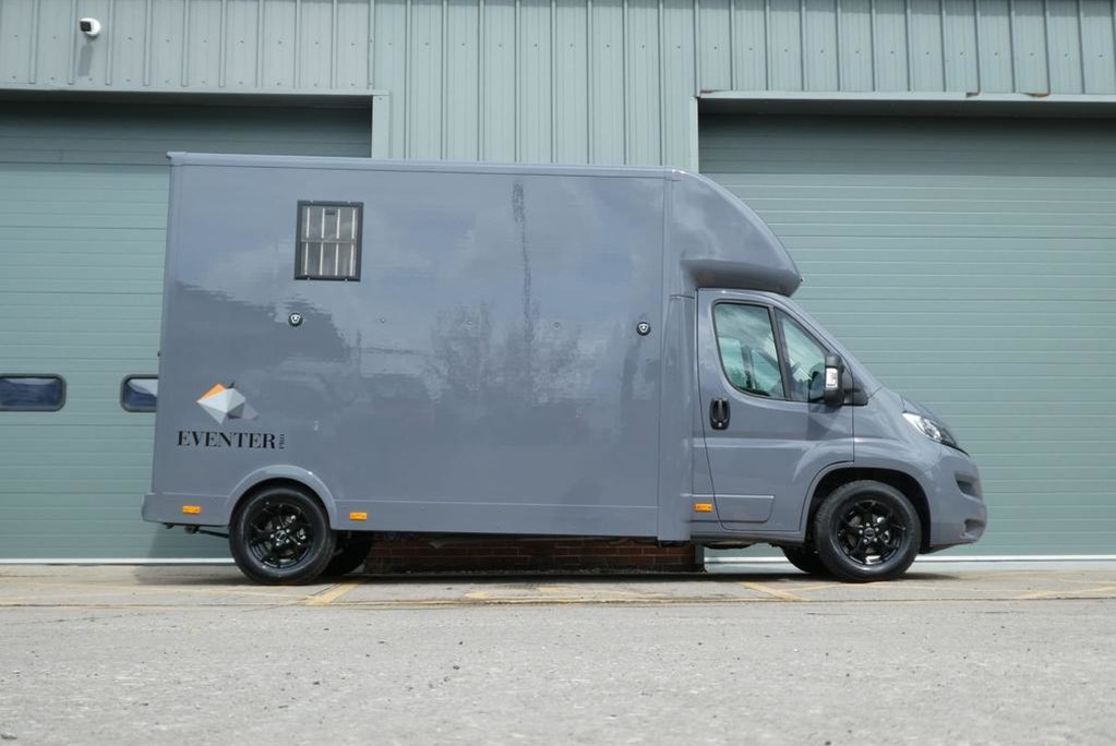 Citroen Relay BRAND NEW BUILD 3.5 TON STALLION FOR LARGE HORSES 1000 PAYLOAD  13