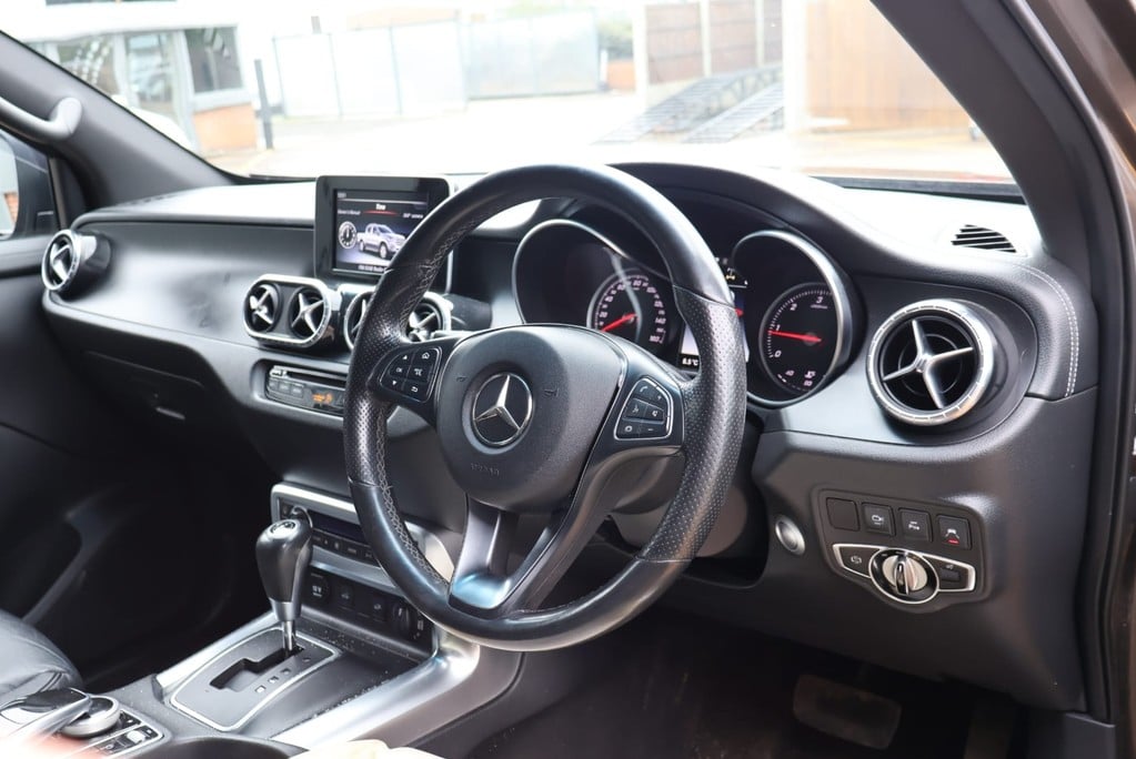 Mercedes-Benz X Class X250 D 4MATIC POWER WITH HUGE FACTORY SPEC STYLED BY SEEKER  17
