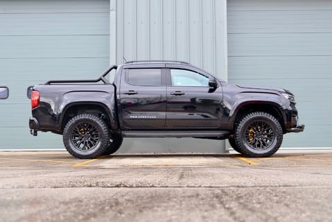 Volkswagen Amarok Brand new DC V6 TDI PANAMERICANA 4MOTION styled by seeker HUge lift fitted 7