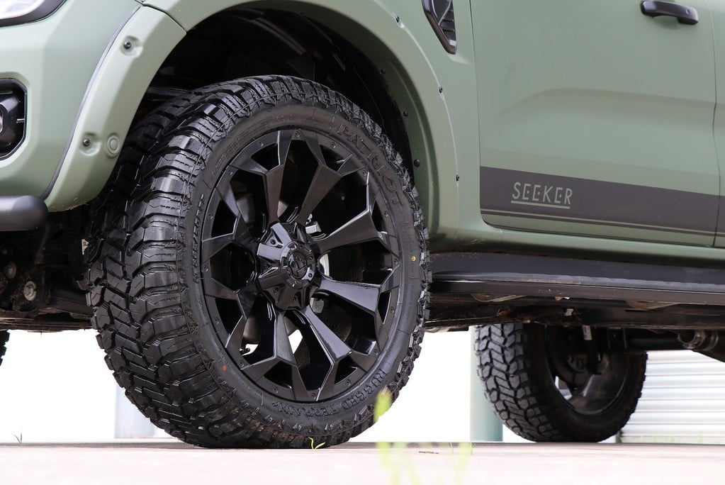 Ford Ranger BRAND NEW WILDTRAK ECOBLUE 3.0 V6 STYLED BY SEEKER WITH A MILITARY WRAP 11