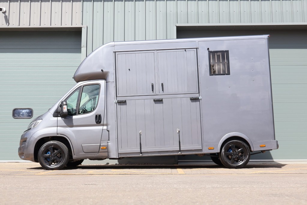 Citroen Relay BRAND NEW BUILD 3.5 TON STALLION FOR LARGE HORSES 1000 PAYLOAD  6