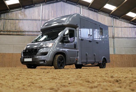 Citroen Relay BRAND NEW BUILD 3.5 TON STALLION FOR LARGE HORSES 1000 PAYLOAD 