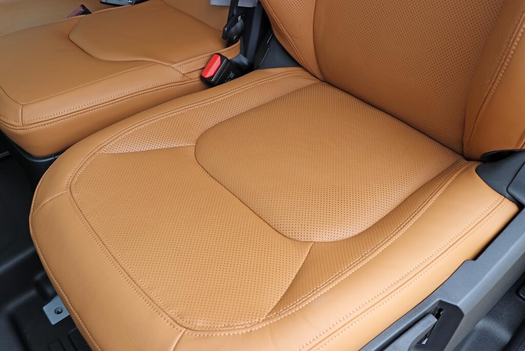 Land Rover Defender 90  HARD TOP  by seeker bespoke matt pine with vintage Tan leather  23