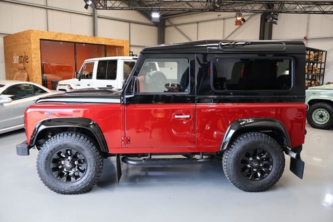 Land Rover Defender 90 TD AUTOBIOGRAPHY STATION WAGON 1 of 100 from the famous Dunsfold collection 5