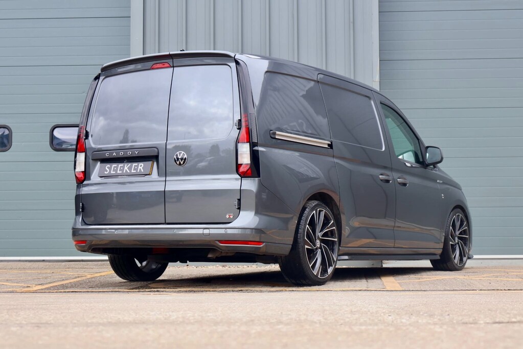 Volkswagen Caddy C20 TDI COMMERCE PLUS long wheel base R design with Body styling leather  5