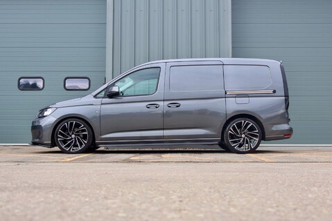 Volkswagen Caddy C20 TDI COMMERCE PLUS long wheel base R design with Body styling leather  9