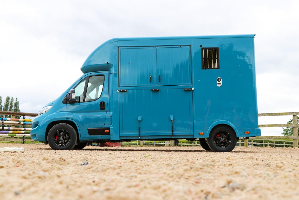 Citroen Relay BRAND NEW BUILD 3.5 TON STALLION FOR LARGE HORSES 1000 PAYLOAD  4