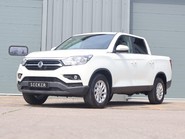 SsangYong Musso EX with a 3.5 ton towing capacity and can carry 1 ton at same time  3