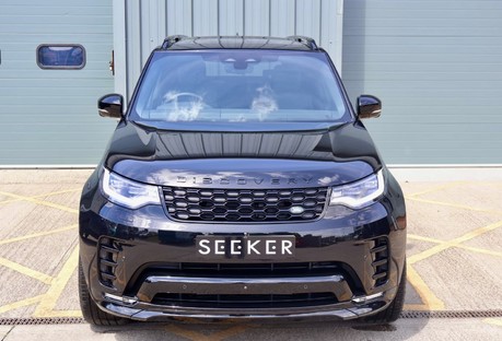 Land Rover Discovery Brand new COMMERCIAL DYNAMIC HSE styled by seeker in stock  with rear seats