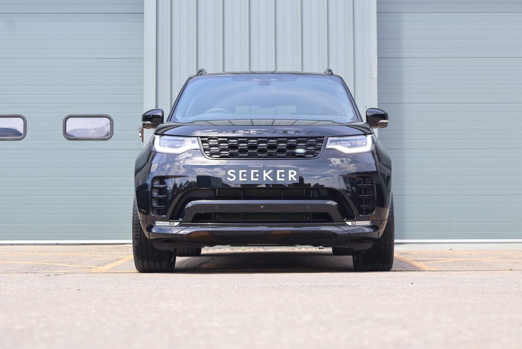 Land Rover Discovery Brand new COMMERCIAL DYNAMIC HSE styled by seeker in stock  with rear seats 5